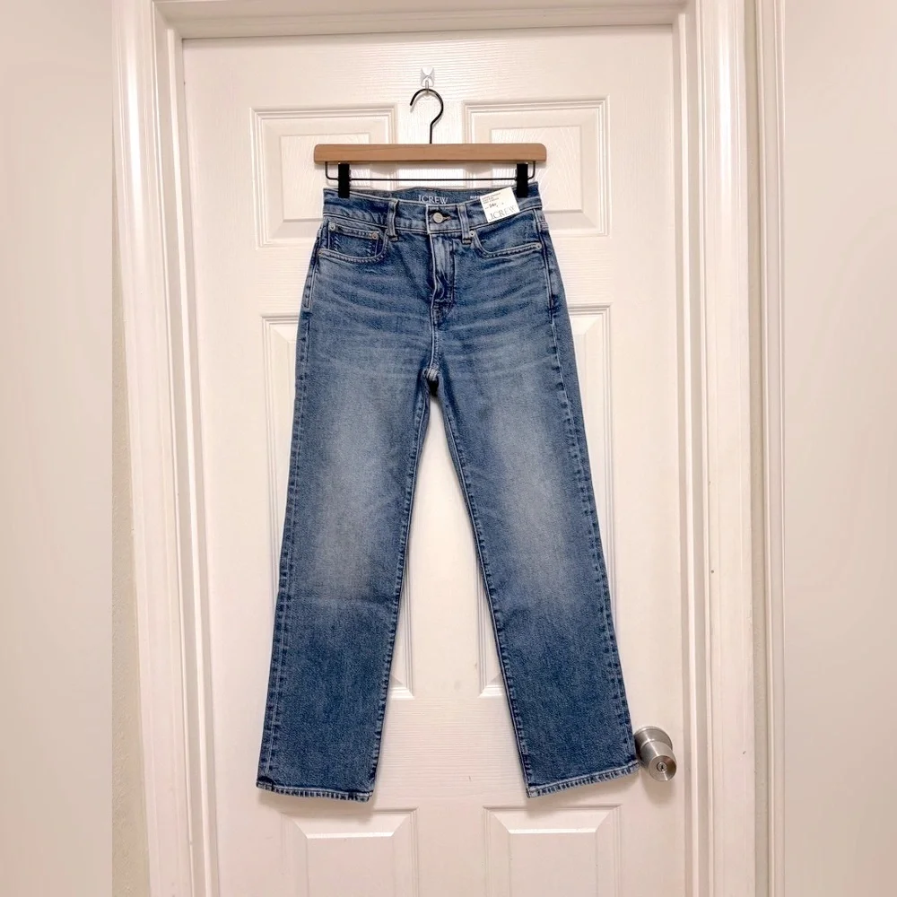 NWT J.Crew Petite Nipped Straight Jean in Stretch Bangkok Wash